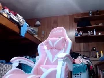 pippylongdickin11 from Chaturbate