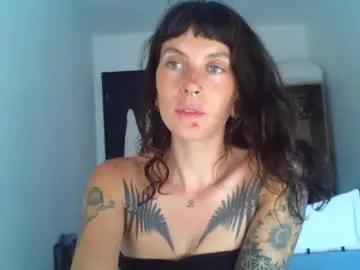 pixiecatfairy from Chaturbate