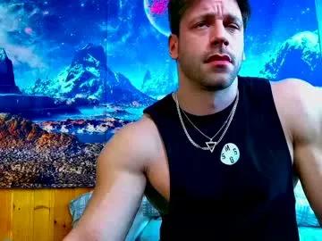 pizza_biceps from Chaturbate