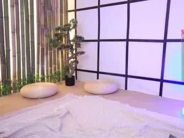 plenty_of_me model from Chaturbate