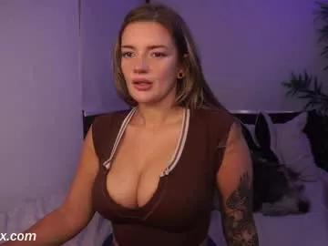 poppysux from Chaturbate