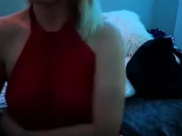 puddleslut420 from Chaturbate