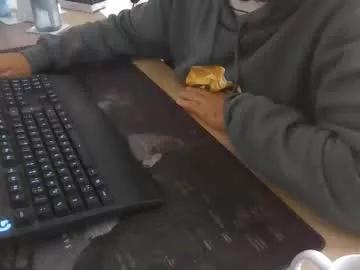 pussylickersucks77 from Chaturbate