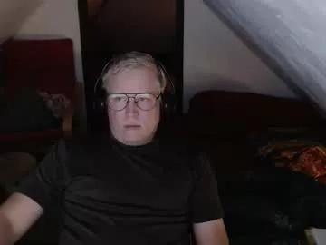 pussylovercb from Chaturbate