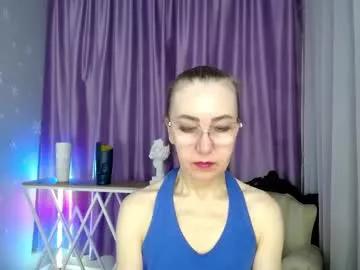 queen_a_n_i from Chaturbate