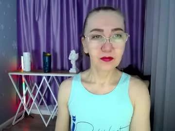 queen_a_n_i from Chaturbate