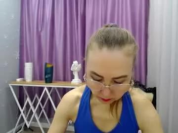queen_a_n_i from Chaturbate