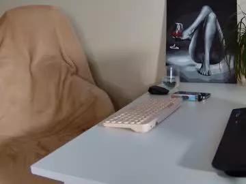 queen_jules from Chaturbate