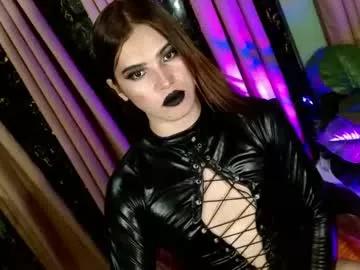 queen_kendalx19 from Chaturbate