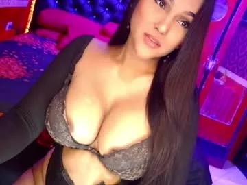 Explore our live girls sluts from our Custom and Multi clubs and checkout exclusive access to highly interactive content, such as shape, hair, titties, pussy type and many more.