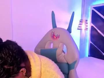 queen_perla_ from Chaturbate