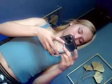 queena10 from Chaturbate