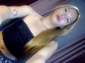 queena10 from Chaturbate