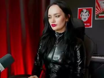 queenaliss from Chaturbate
