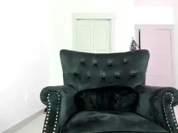 queenb2626 from Chaturbate