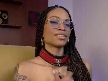 queendom_ing from Chaturbate