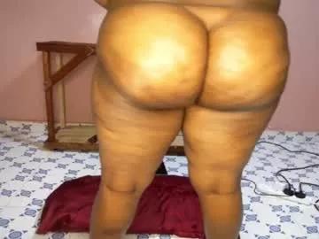 queenkiah from Chaturbate