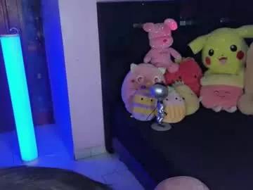 queenlamia from Chaturbate