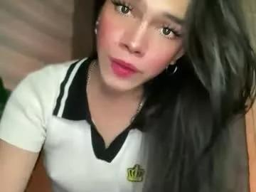 queenn_xxx from Chaturbate