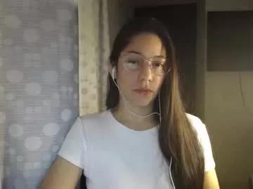 queenvictoria2023 from Chaturbate