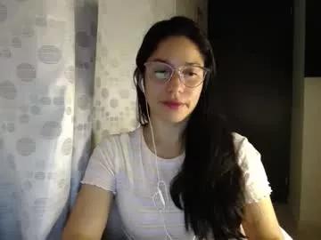 queenvictoria2023 from Chaturbate