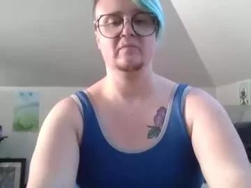 queerlyjaz from Chaturbate