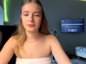 raneeleuthold on Chaturbate