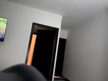 Raptor8619 webcams show profile image 