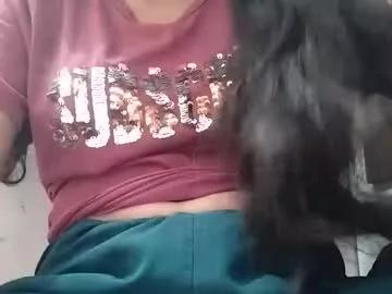 rava_sexy from Chaturbate