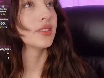 rebeccawhite_meow from Chaturbate