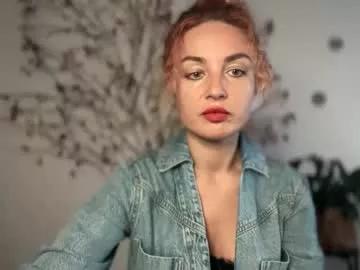 reddgirll from Chaturbate