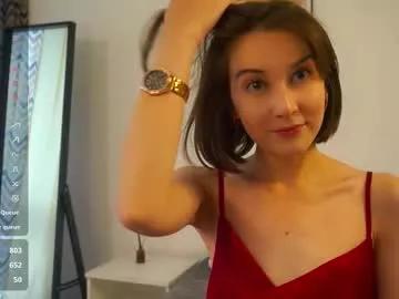 Explore our live girls sluts from our Custom and Multi clubs and checkout exclusive access to highly interactive content, such as shape, hair, titties, pussy type and many more.