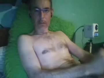 reyes_albert2006 from Chaturbate