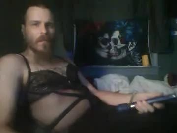 ricciofamily1982290760 from Chaturbate