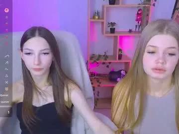 riinaaa from Chaturbate