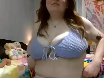 rinna_bignbusty from Chaturbate