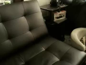rippedasian6 from Chaturbate