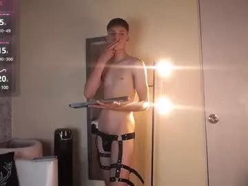 robbinblaze from Chaturbate