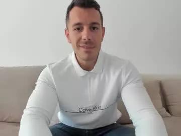 Roberto4ever webcams show profile image 