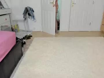 rollacoaster__ from Chaturbate