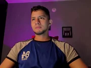 ronnie_miller1 from Chaturbate