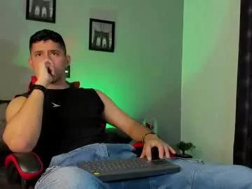 ronnie_miller1 from Chaturbate