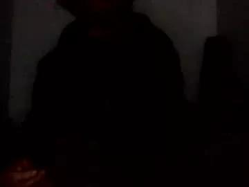 ronniejohnston13 from Chaturbate