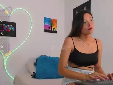 rooxxyy_ from Chaturbate