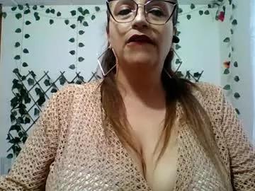 rossanalionheart from Chaturbate