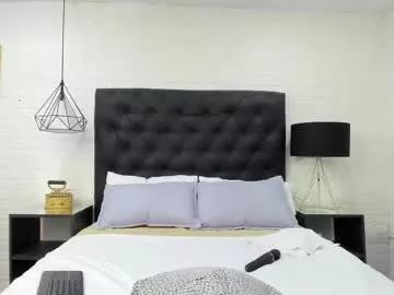 rossee_naia from Chaturbate
