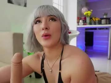 roxxxevelvet from Chaturbate