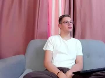 royal_fantasy2 from Chaturbate is Freechat
