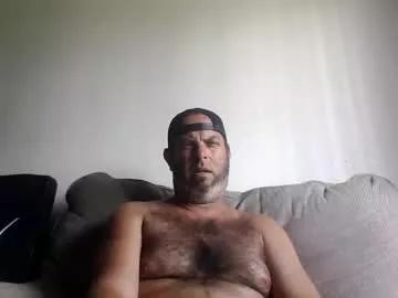 rubbingoneout714 from Chaturbate