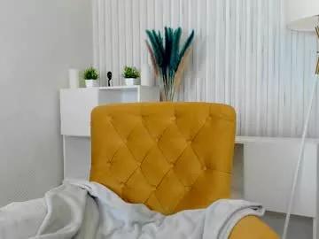 Rumiliya webcams show profile image 
